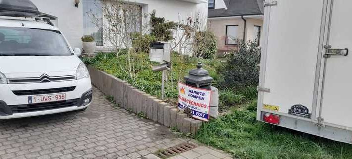 Realisatie Samsung multisplit aircowarmtepomp met 3 binnenunits Wind Free Elite + vloermodel te Lede
